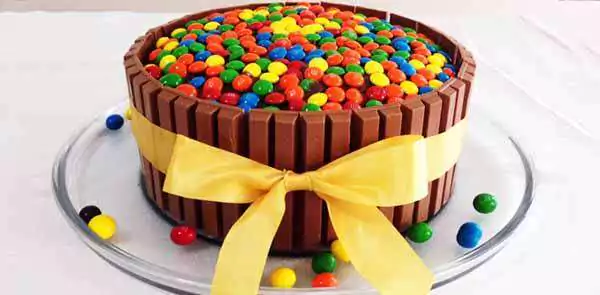 Bolo de M&M’s